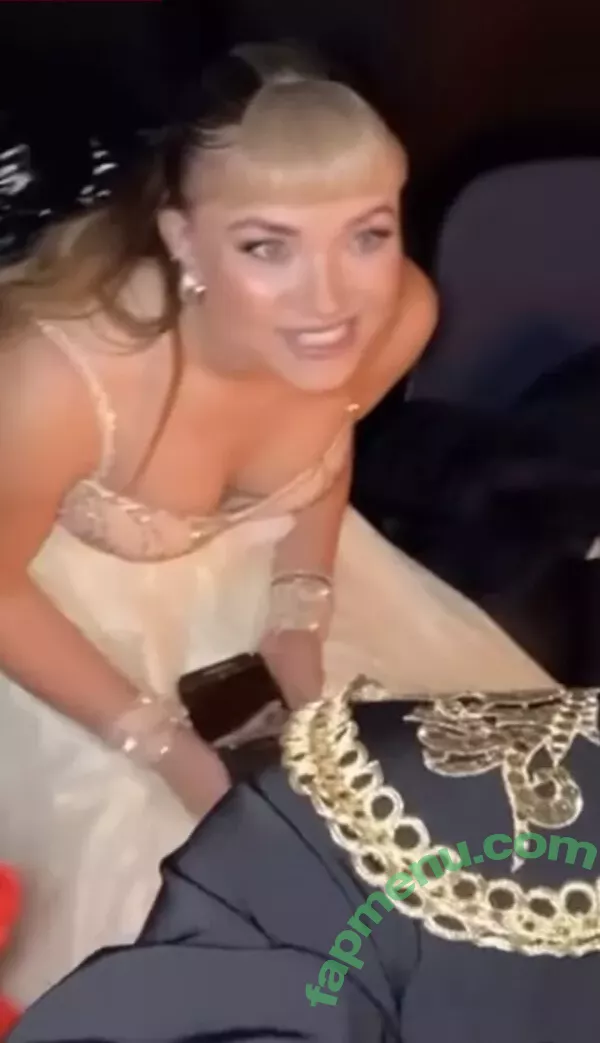 Julia Beautx nude photo #0090 (JuliaBeautx / julia_beautx)