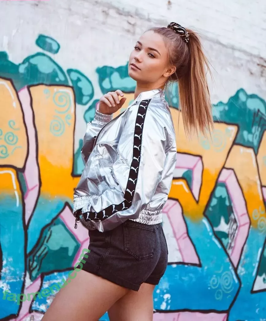 Julia Beautx nude photo #0164 (JuliaBeautx / julia_beautx)