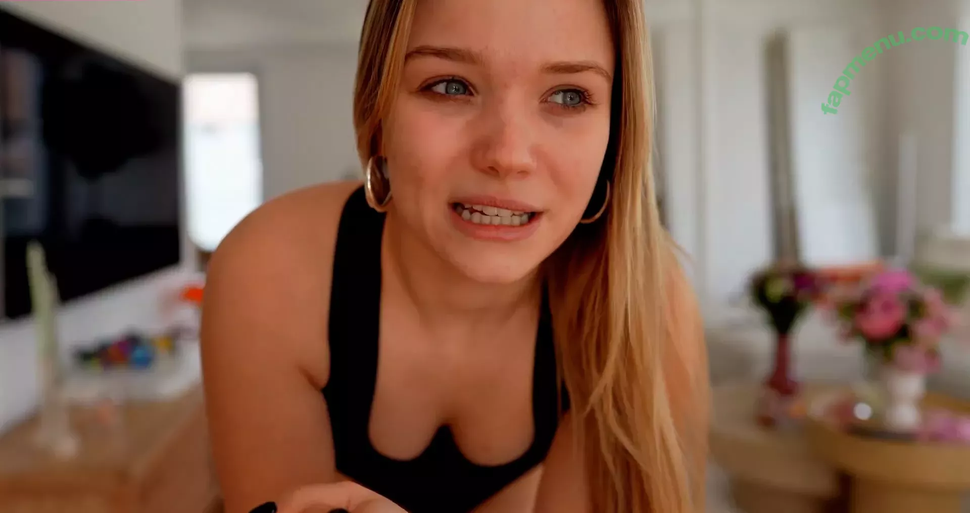 Julia Beautx nude photo #1326 (julia_beautx / juliabeautx)