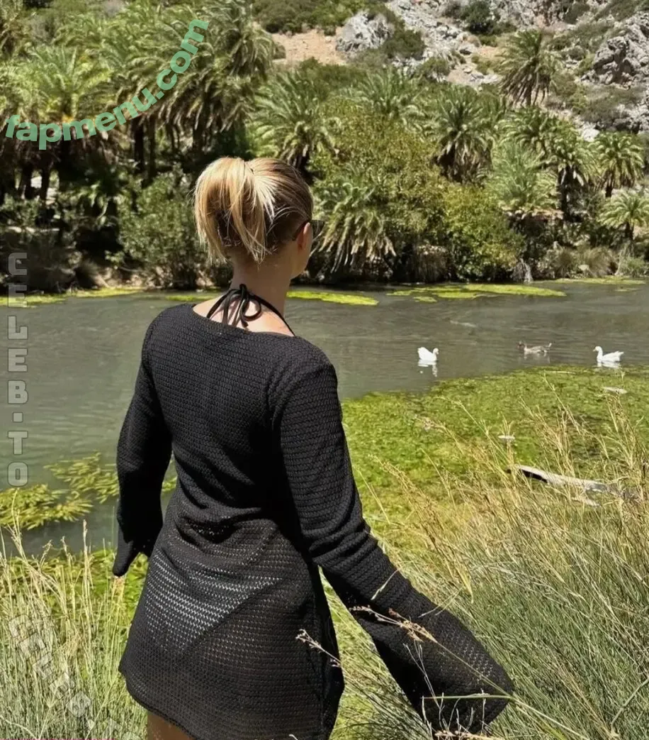 Julia Beautx nude photo #1909 (julia_beautx / juliabeautx)