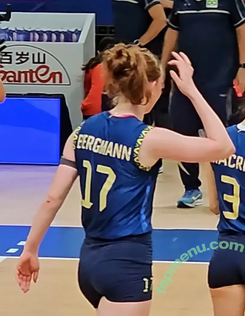 Julia Bergmann nude photo #0064 (juliabergmann6)