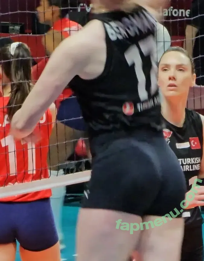 Julia Bergmann nude photo #0074 (juliabergmann6)