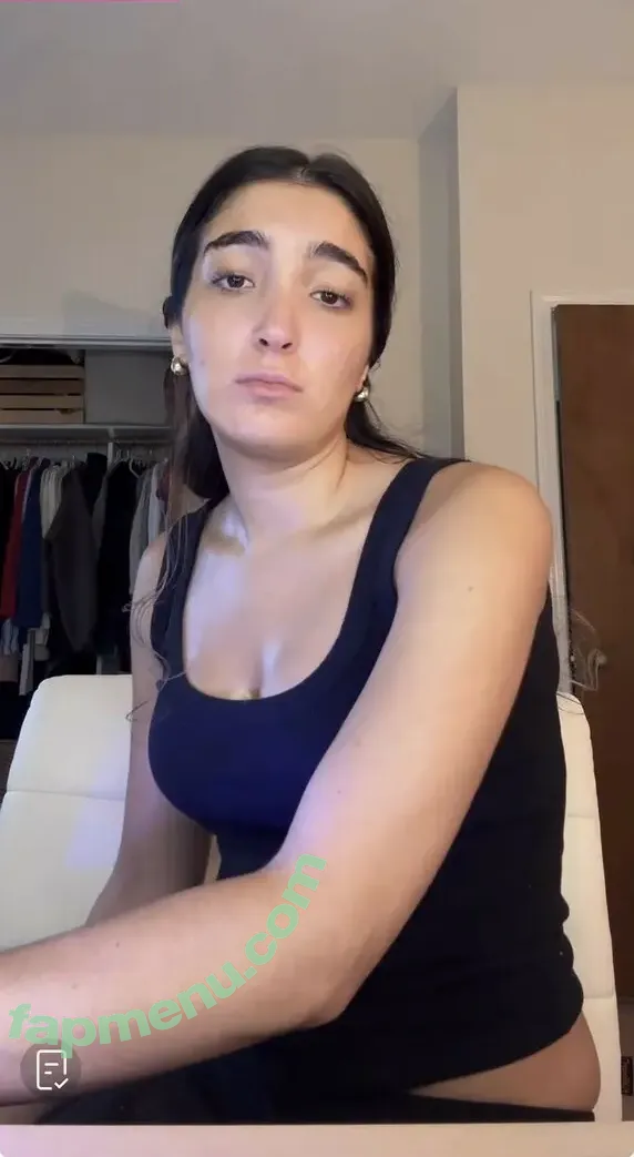 Julia Bladd nude photo #0018 (juliambladd)