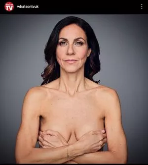 Julia Bradbury / Showing Breasts / therealjuliabradbury nude photo #0001