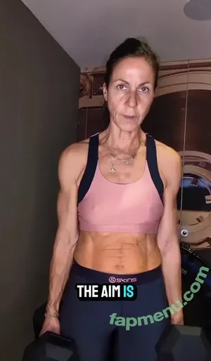 Julia Bradbury / Showing Breasts / therealjuliabradbury nude photo #0085