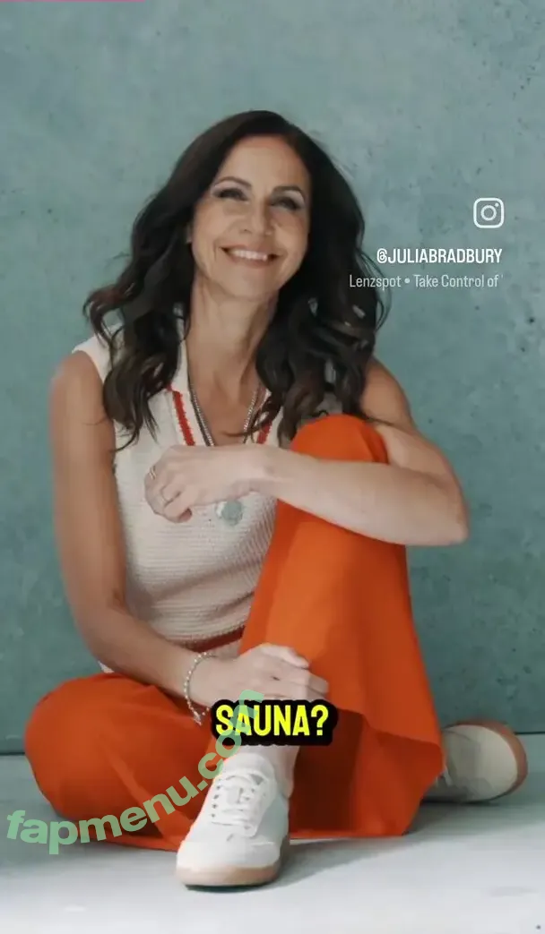 Julia Bradbury nude photo #0069 (Showing Breasts / therealjuliabradbury)