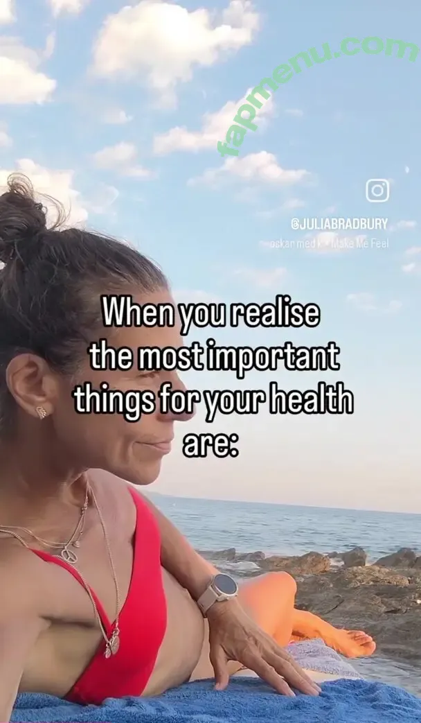 Julia Bradbury nude photo #0072 (Showing Breasts / therealjuliabradbury)