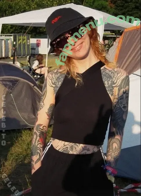 Julia Crds nude photo #0118 (jlacrds)