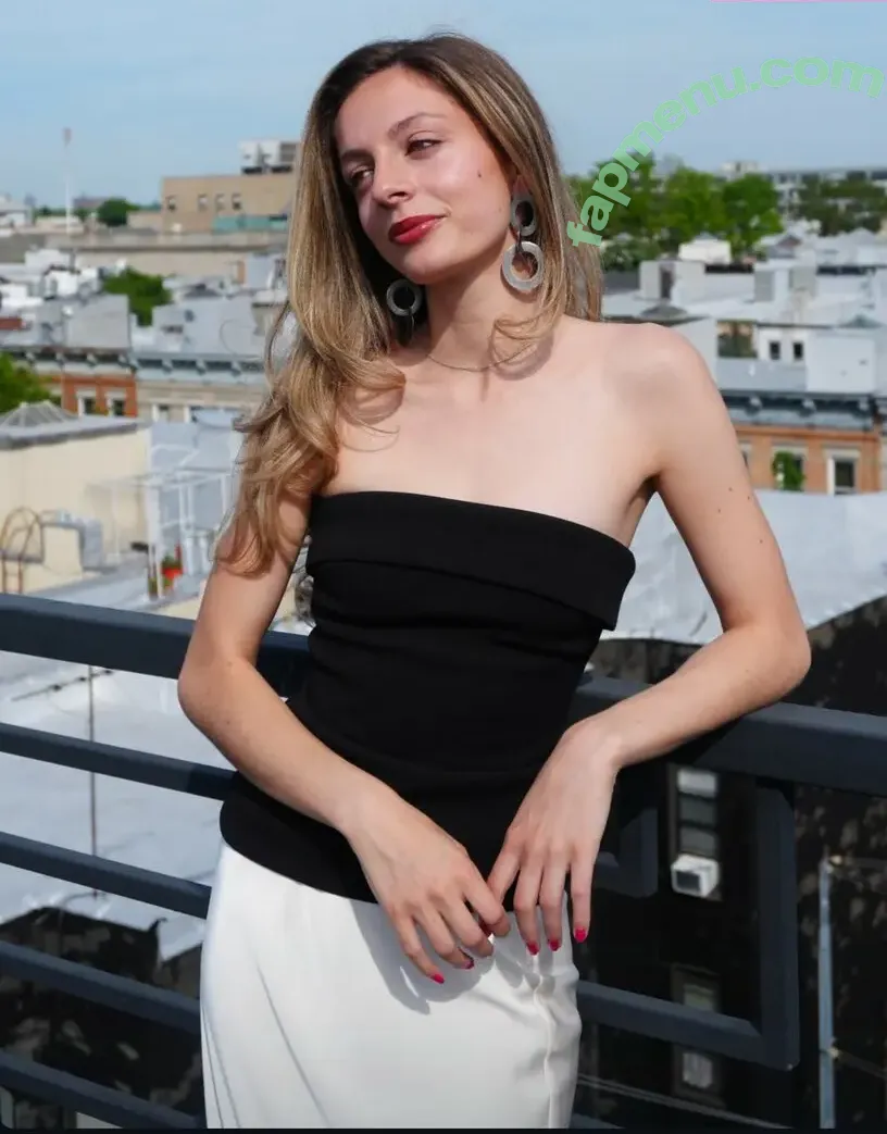 Julia Dicesare nude photo #0035 (julia_dicesare)
