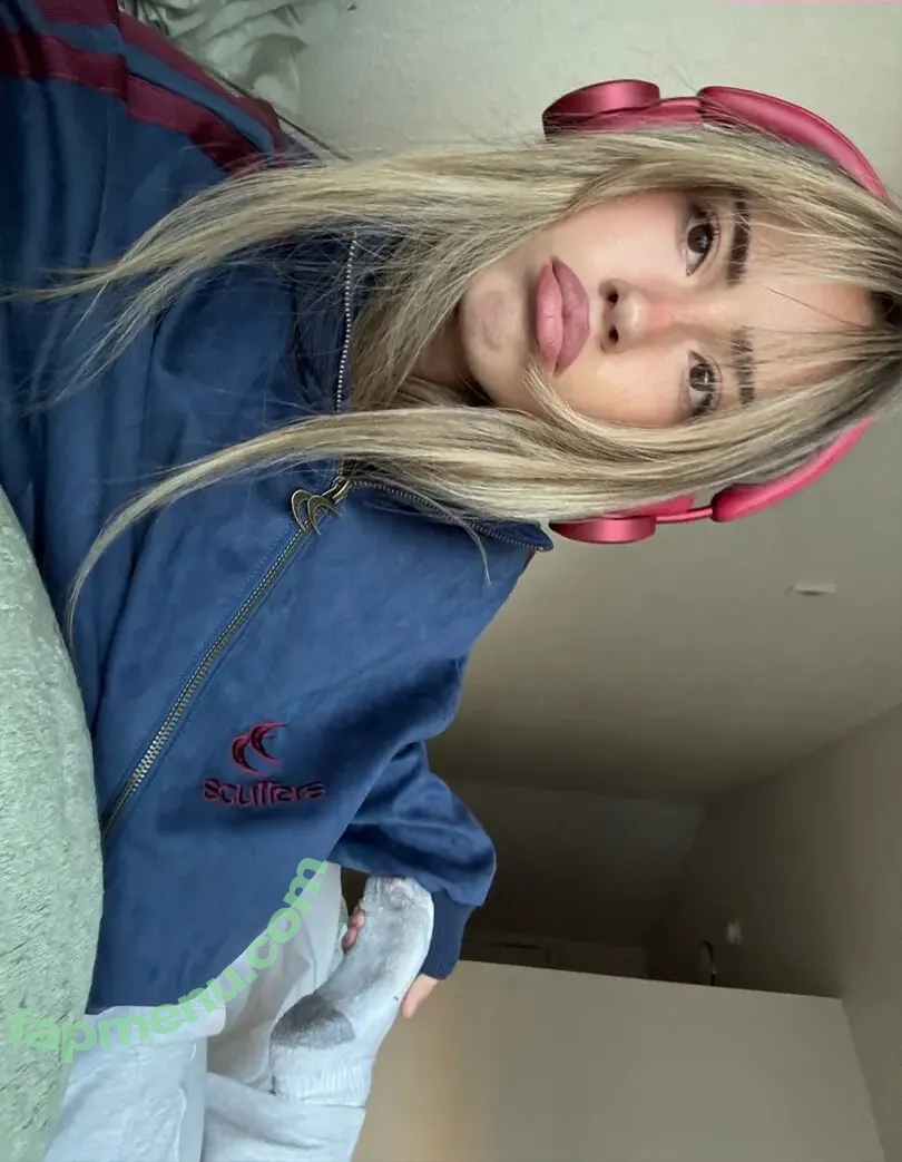 Julia Ernst nude photo #0418 (juliaernst)