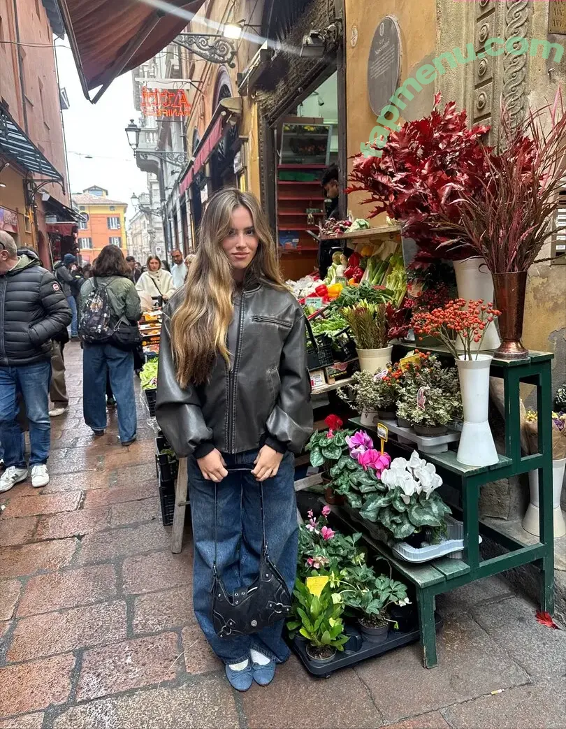 Julia Ernst nude photo #0431 (juliaernst)