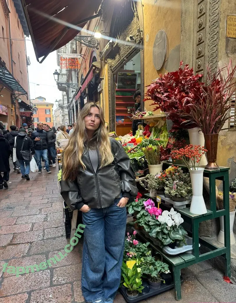 Julia Ernst nude photo #0433 (juliaernst)