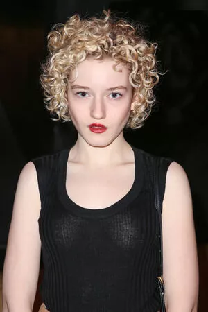 Julia Garner / juliagarnerofficial / ztyg_29 nude photo #0047