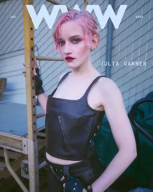 Julia Garner / juliagarnerofficial / ztyg_29 nude photo #0148