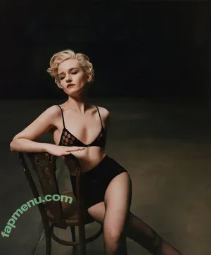 Julia Garner / juliagarnerofficial / ztyg_29 nude photo #0287