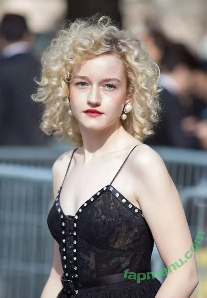 Julia Garner nude photo #0059 (juliagarnerofficial / ztyg_29)