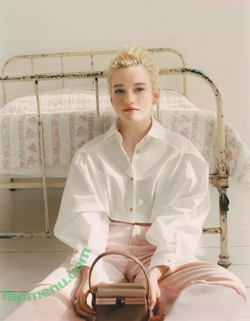 Julia Garner nude photo #0115 (juliagarnerofficial / ztyg_29)