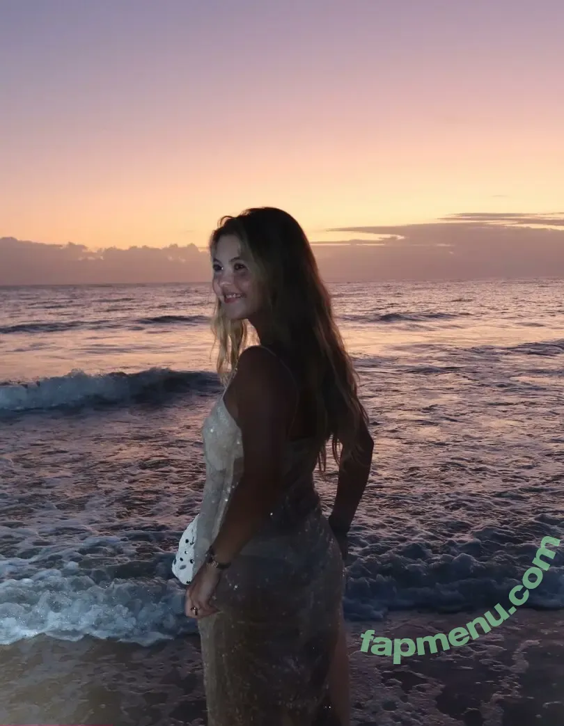 Julia Gomes nude photo #0034 (julinhagomes)