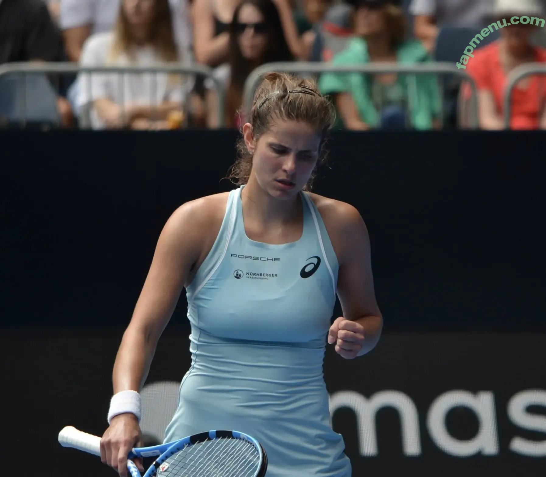 Julia Görges nude photo #0001 (julia.goerges)