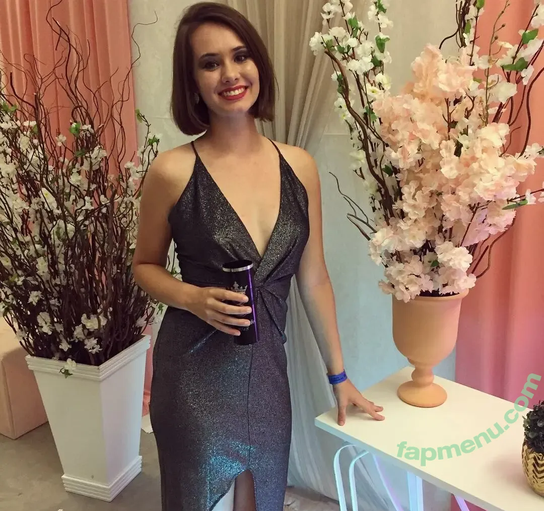 Julia K Barni nude photo #0348 (juliakbarni)