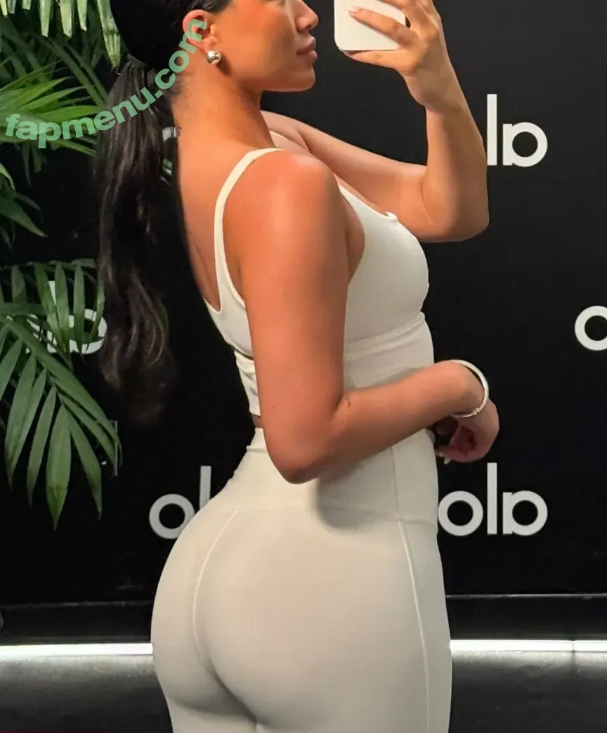 Julia Kelly nude photo #0094 (missjuliakelly)