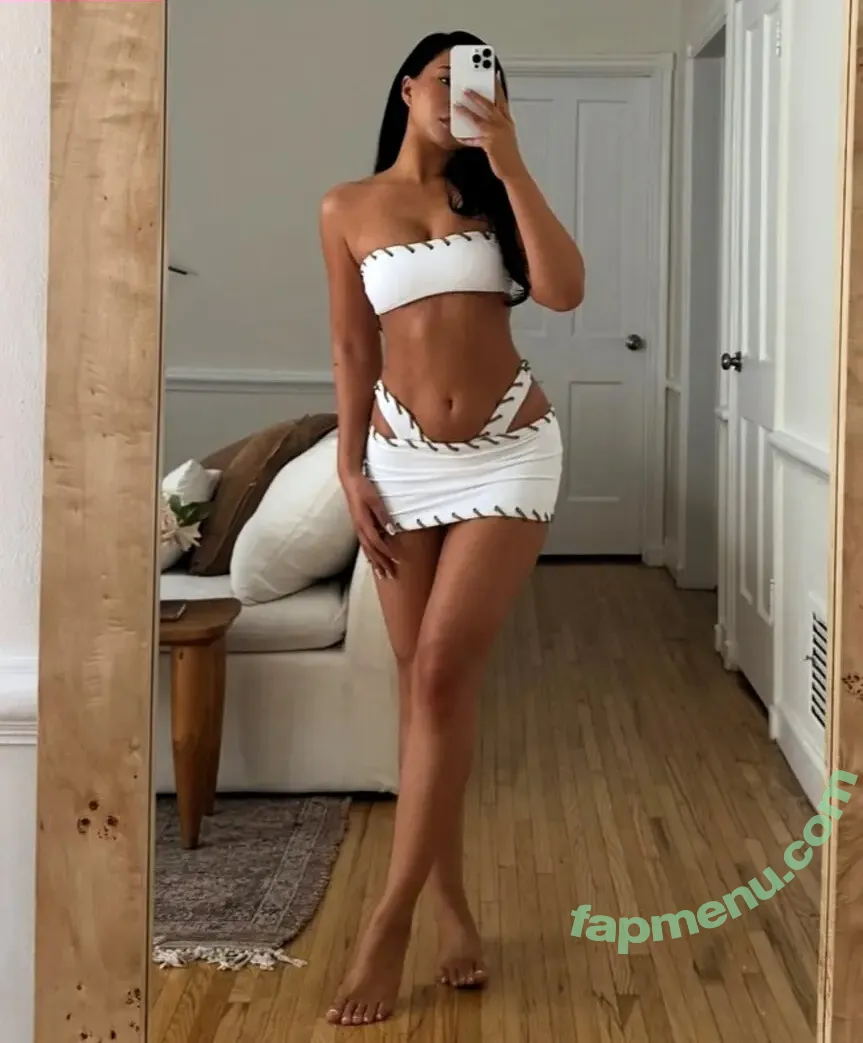 Julia Kelly nude photo #0123 (missjuliakelly)