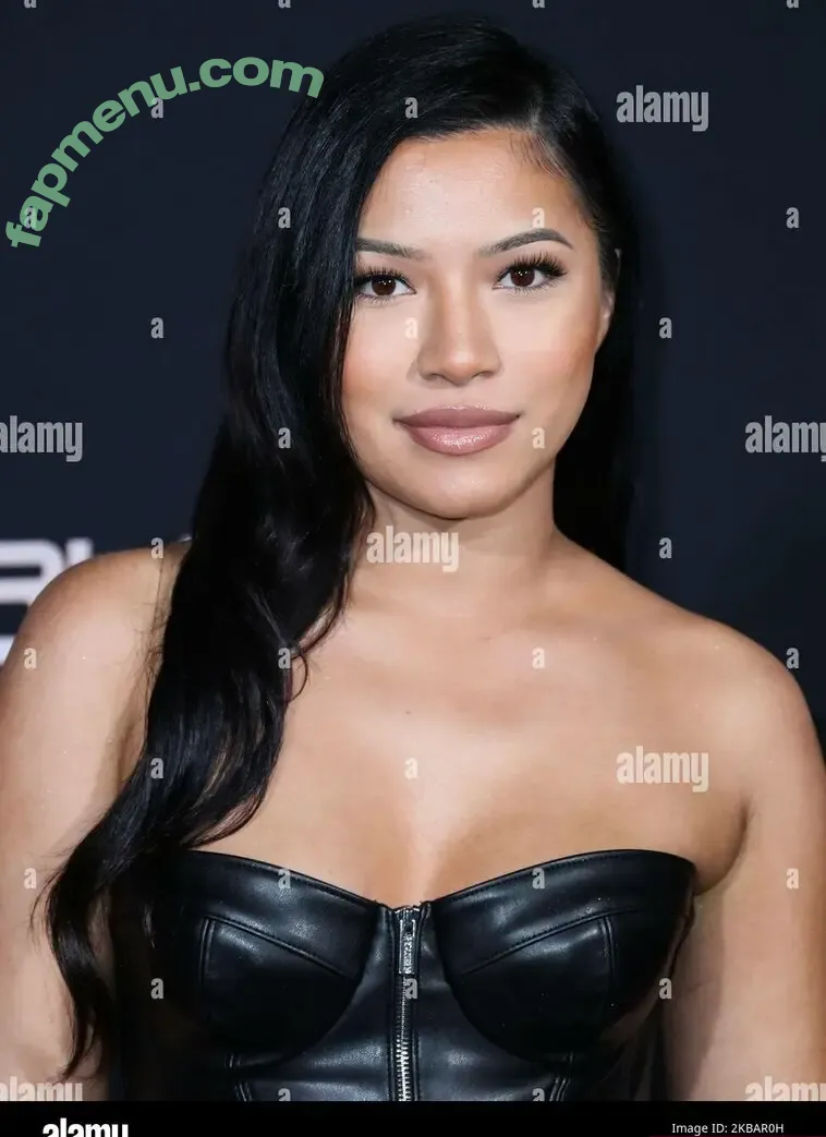 Julia Kelly nude photo #0276 (juliakelly / missjuliakelly)