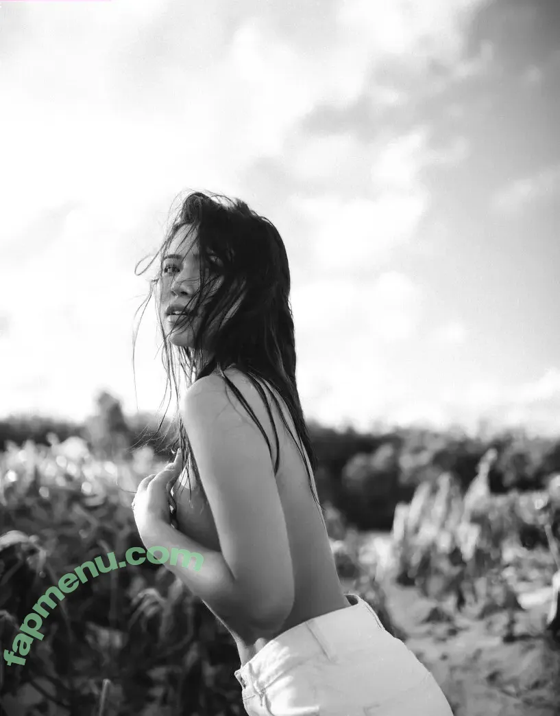 Julia Kelly nude photo #0325 (missjuliakelly)