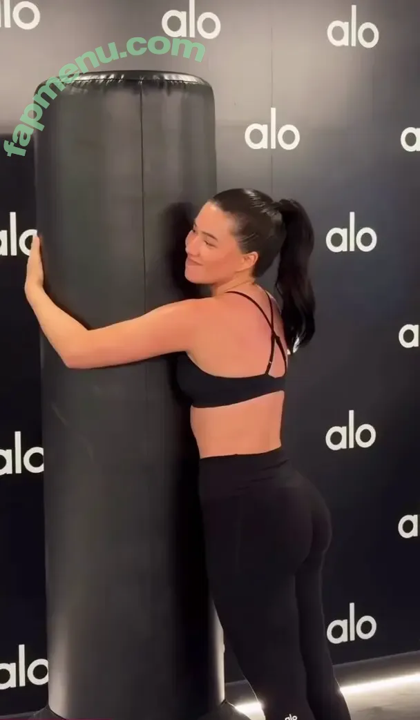 Julia Kelly nude photo #0389 (missjuliakelly)