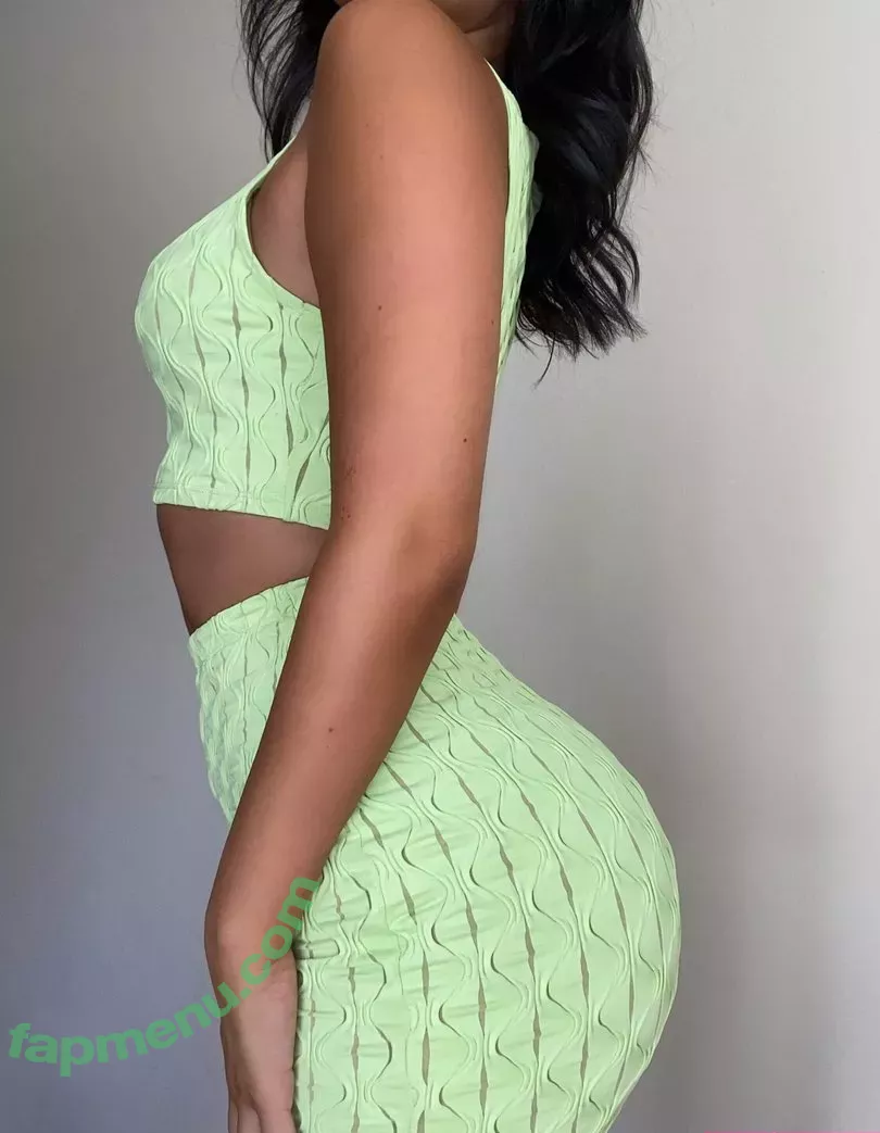 Julia Kelly nude photo #0159 (missjuliakelly / thesophiakelly)