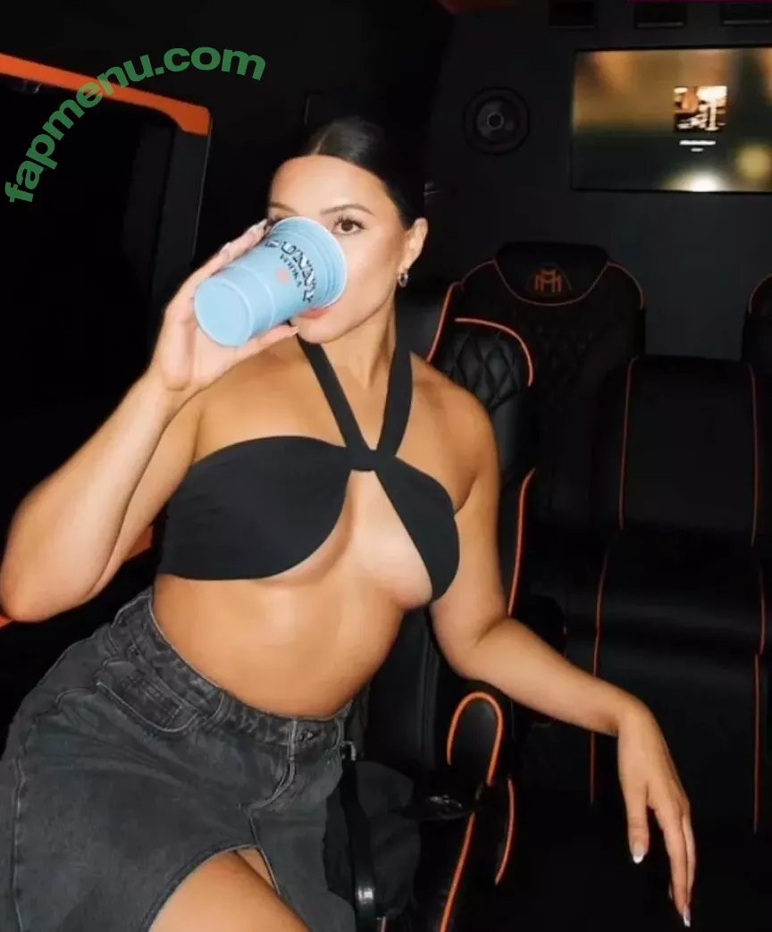 Julia Kelly nude photo #0663 (missjuliakelly / thesophiakelly)