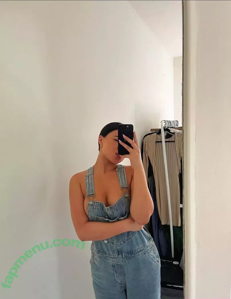 Julia Kelly nude photo #0742 (missjuliakelly / thesophiakelly)