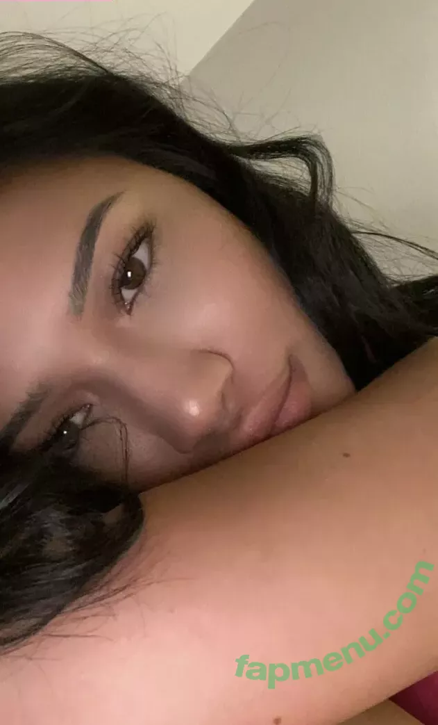 Julia Kelly nude photo #0809 (missjuliakelly / thesophiakelly)