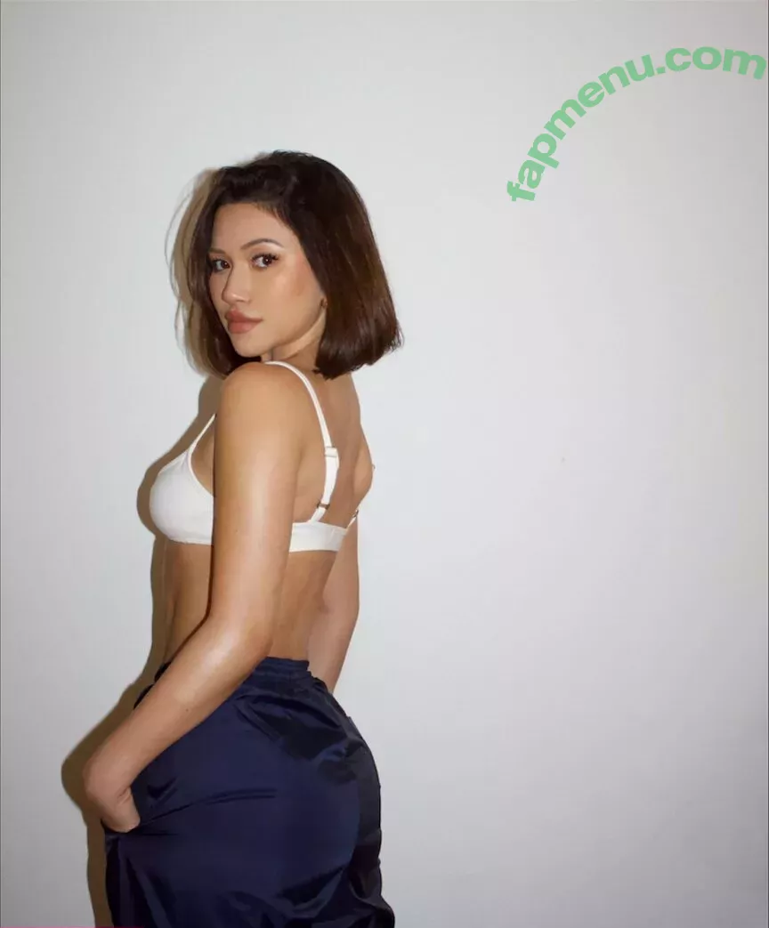 Julia Kelly nude photo #0928 (missjuliakelly / thesophiakelly)
