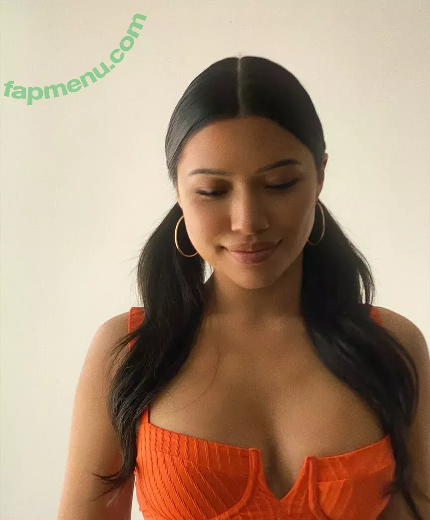 Julia Kelly nude photo #0934 (missjuliakelly / thesophiakelly)