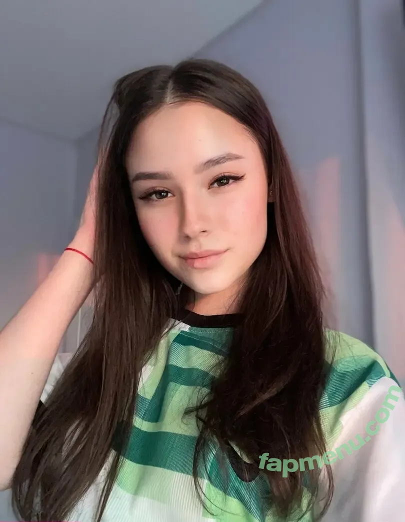 julia_kiss nude photo #0126 (juliakiss)