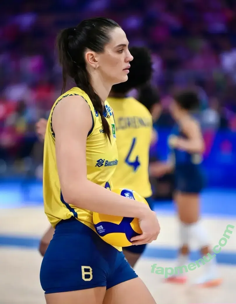 Julia Kudiess nude photo #0043 (juliakudiess)