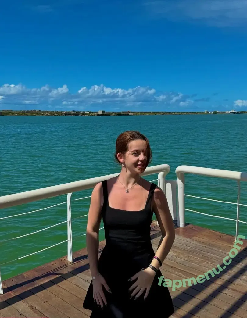 Julia Linhares nude photo #0131 (_julialinhares_)