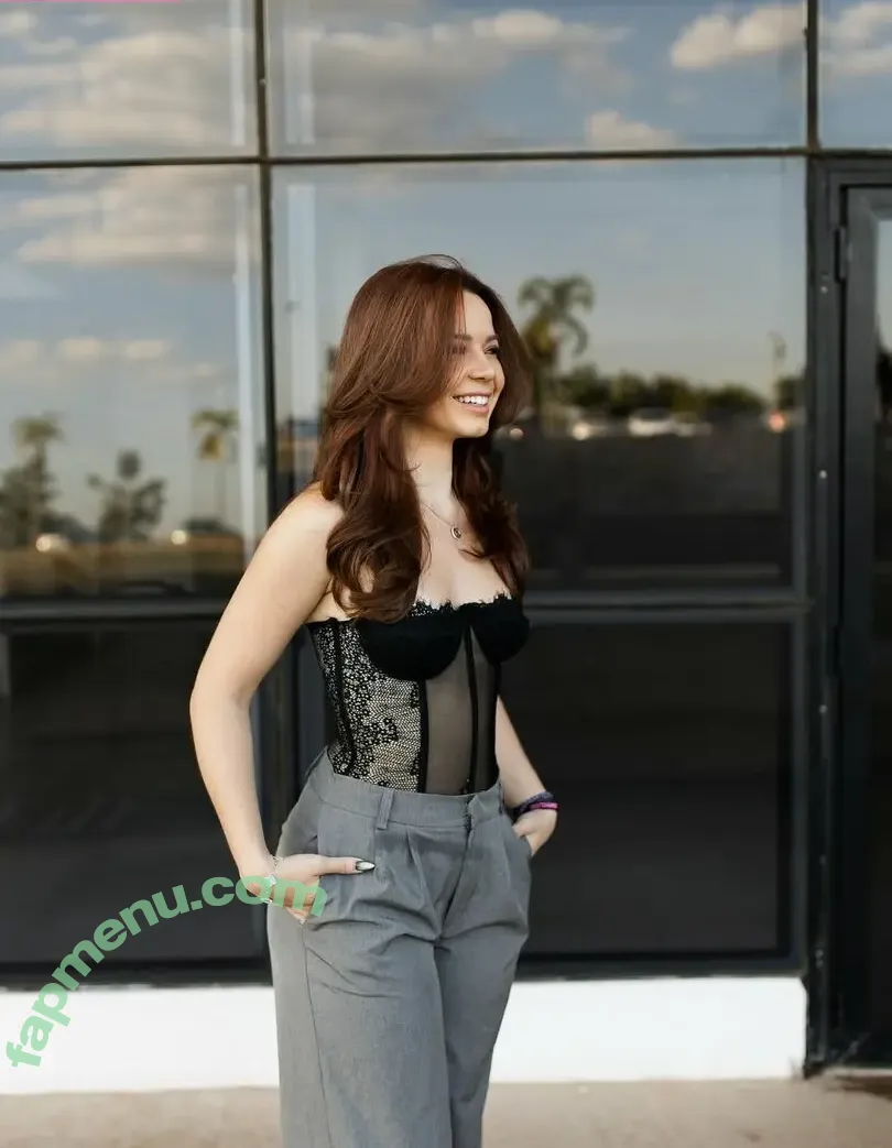 Julia Linhares nude photo #0136 (_julialinhares_)