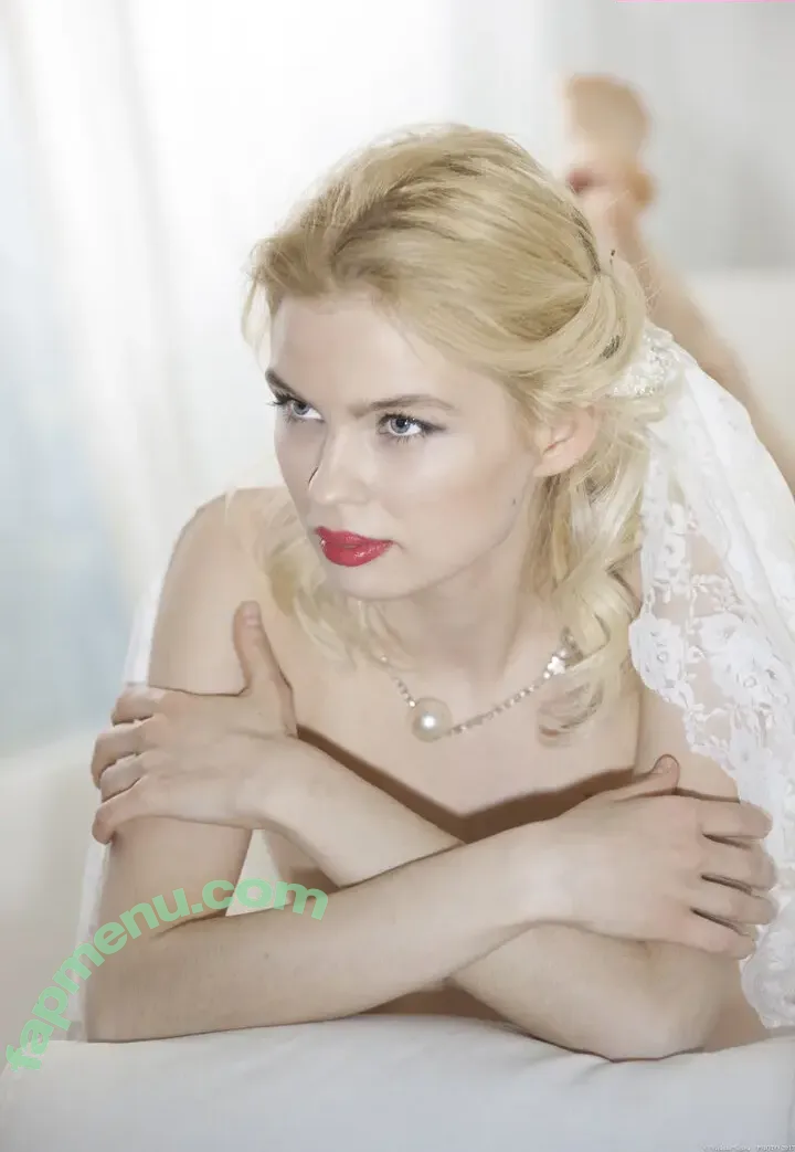Julia Logacheva nude photo #0001 (Julia Logacheva)