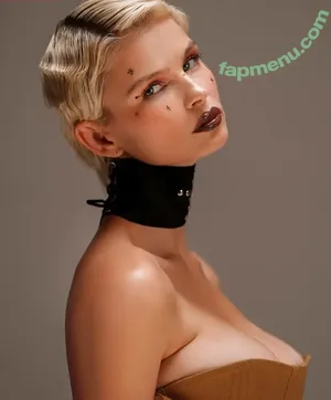 Julia Logacheva / juleslogacheva / julia__logan / julia_logacheva nude photo #0017