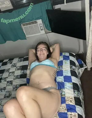 Julia Lynn / French Amateur / julia_lynnofficial / juliia_lynn nude photo #0058