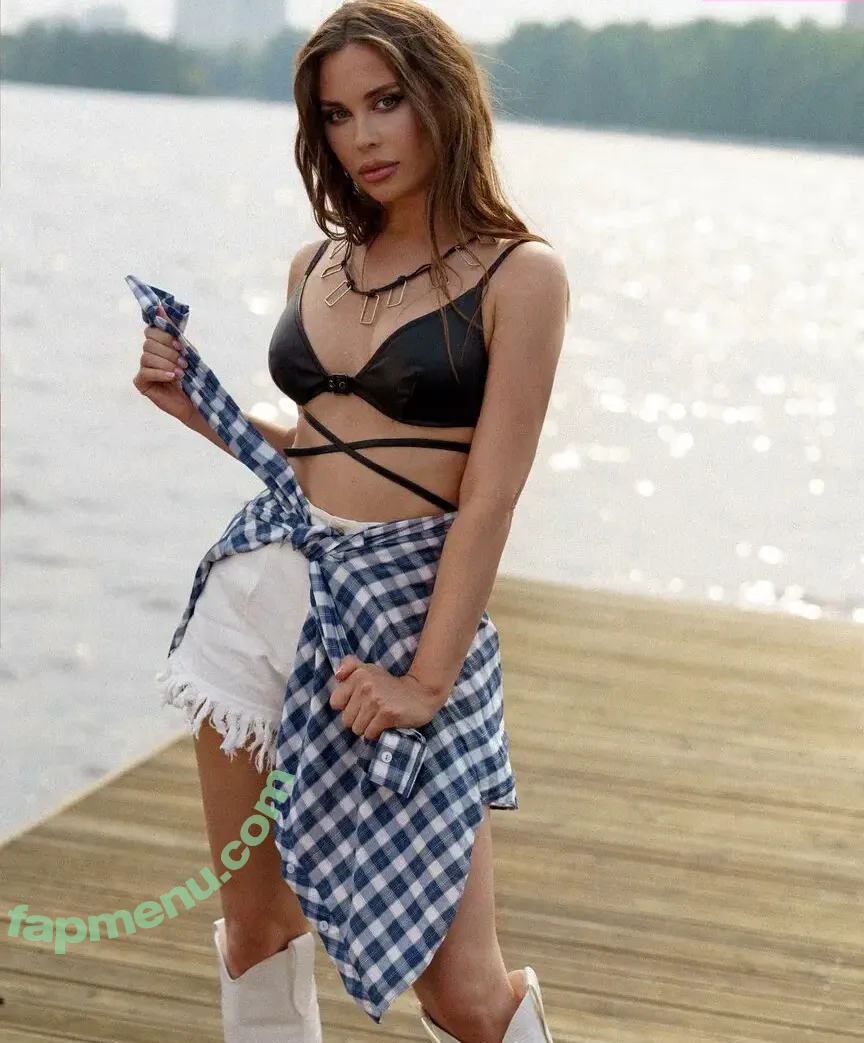 Julia Mikhalkova nude photo #0083 (mihalkova)