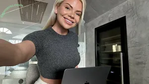 Julia Nyland / julianyland nude photo #0080