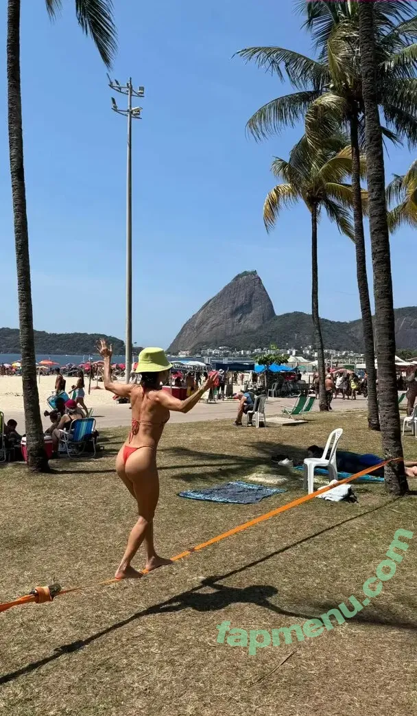 Júlia Oristanio nude photo #0193 (juoristanio)