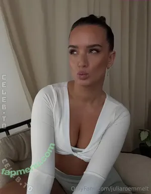 Julia Römmelt / Juliaroemmelt nude photo #0215