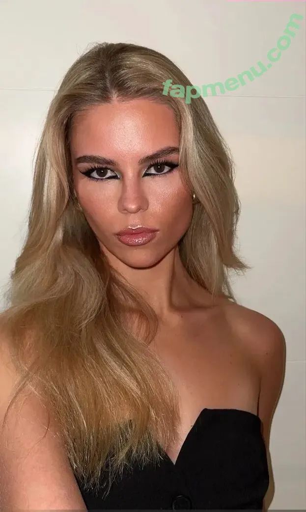Julia Rnken nude photo #0080 (Julia Rnken)