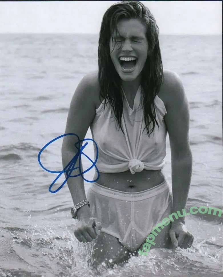 Julia Roberts nude photo #0184 (juliaroberts)
