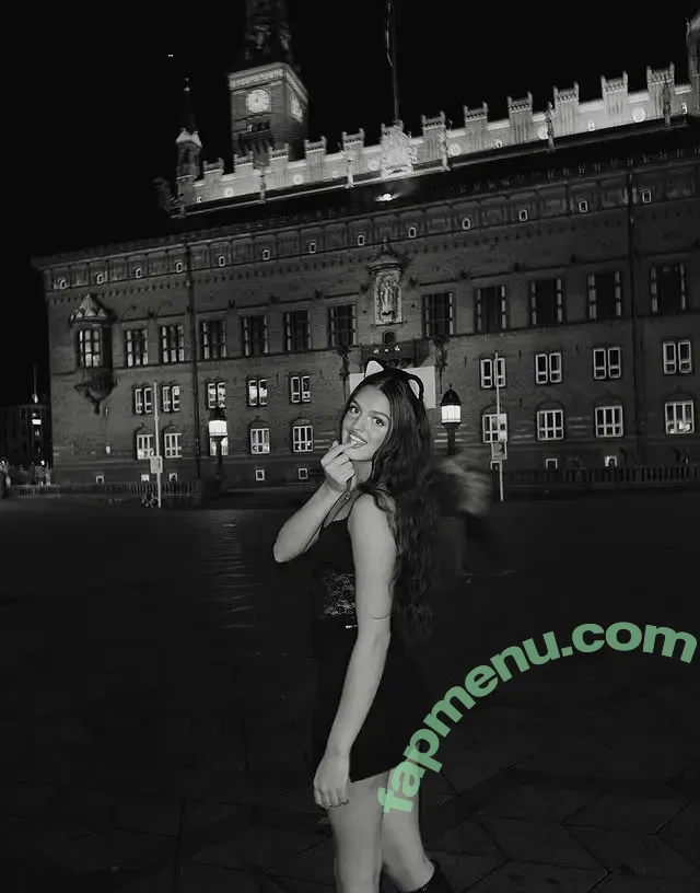 Julia Rose nude photo #0357 (ITS_JULIAROSE / jul.rosee / jul.roseee)