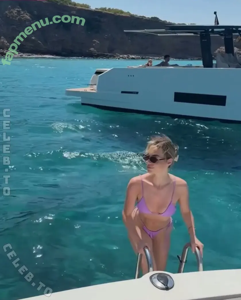 Julia Schwab nude photo #0088 (juliaschwab)